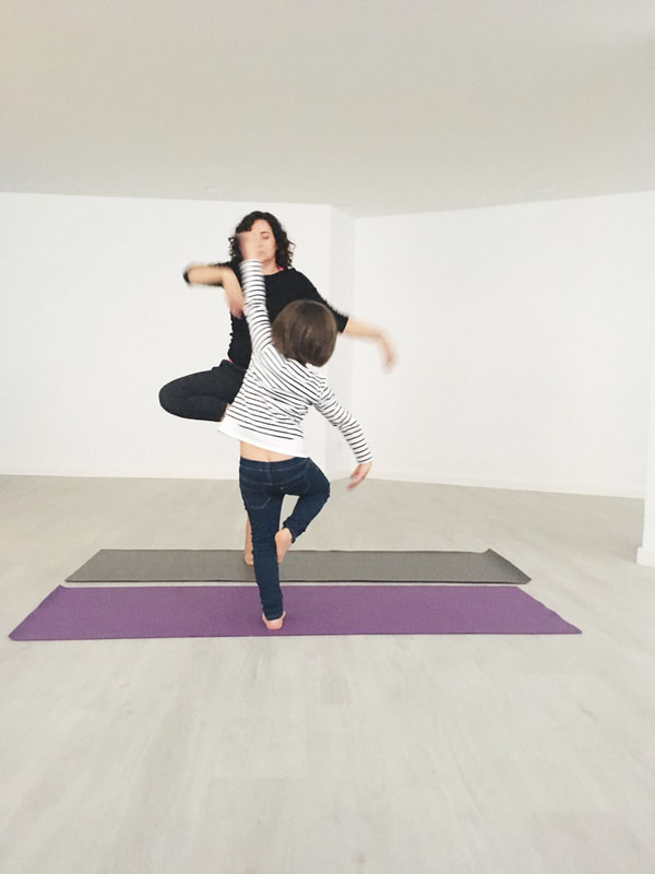 Yoga para el equilibrio en Valdebebas
